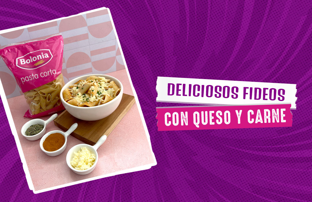 Deliciosos fideos con queso y carne